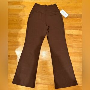 ATHLETA NWT Venice Flare Pant